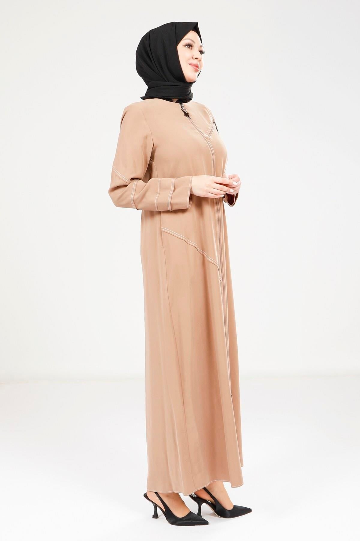 Sporty Stitched Abaya - Mink - Beyza