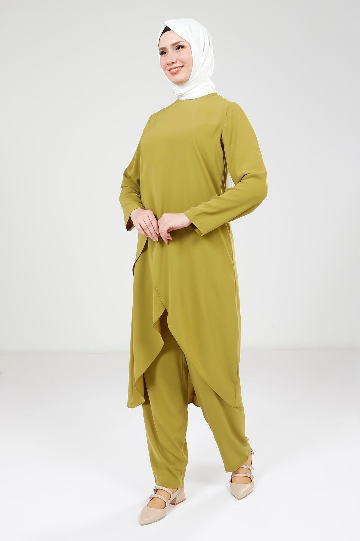 Two-Piece Modest Set - Oil Green - Beyza