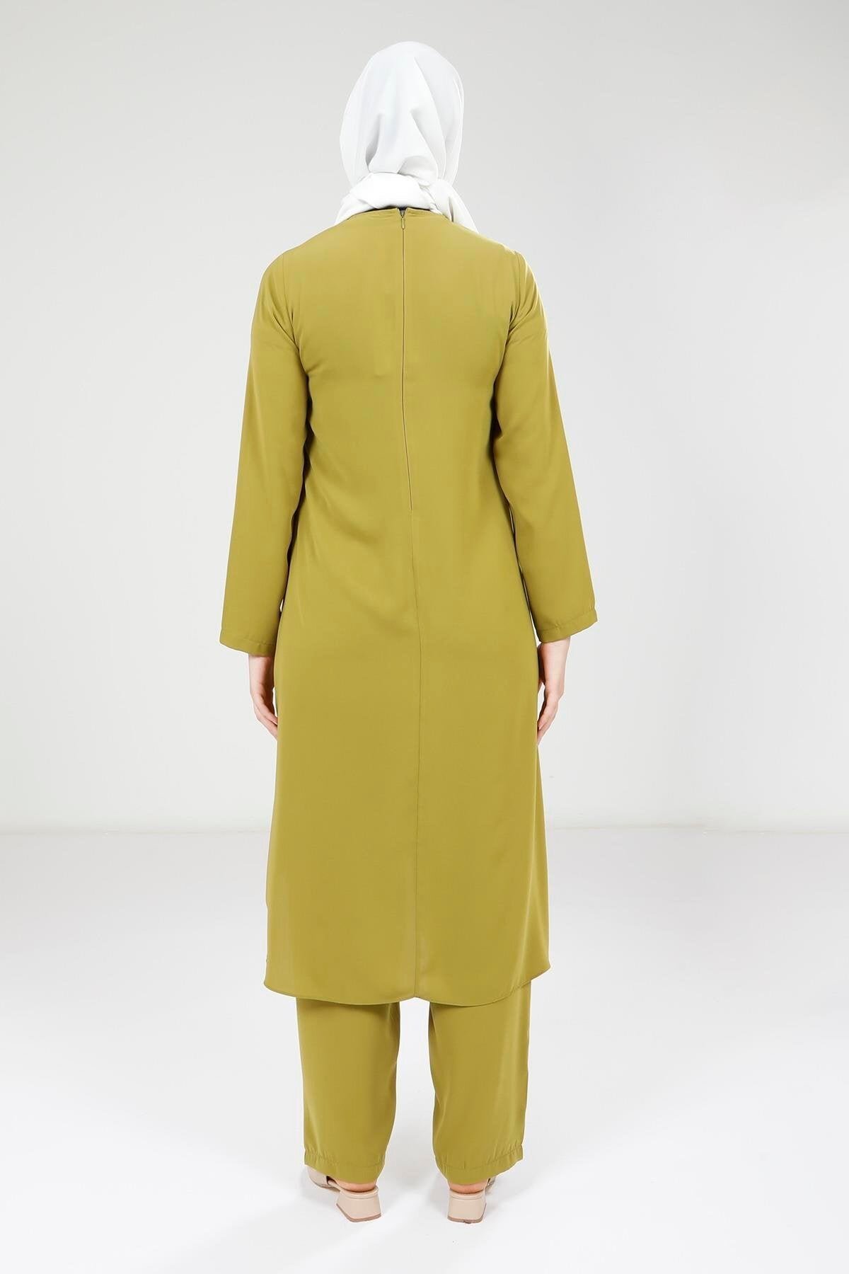 Two-Piece Modest Set - Oil Green - Beyza