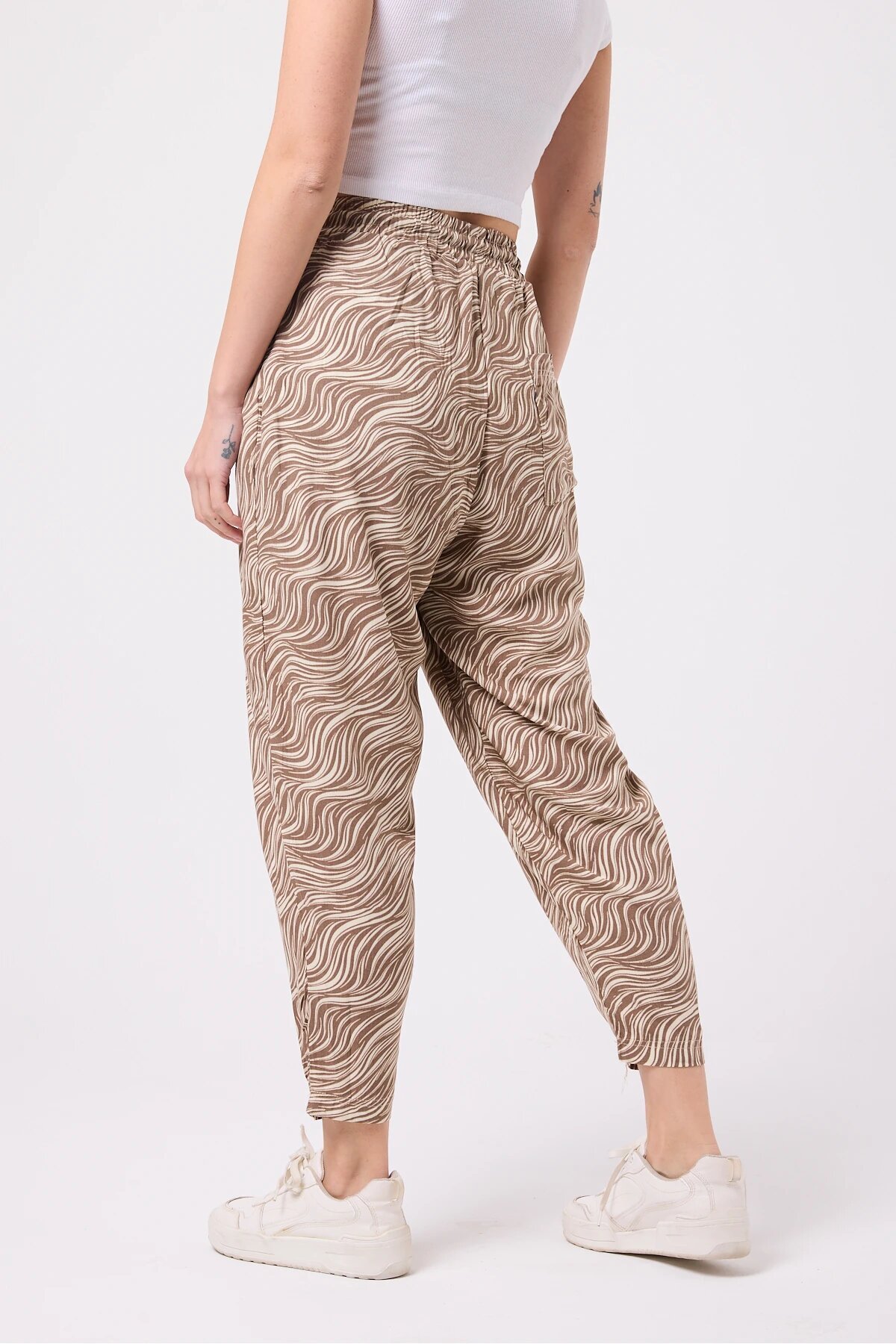 Sporty Harem Printed Pants - Beige - MEXICO SUPERBLUE
