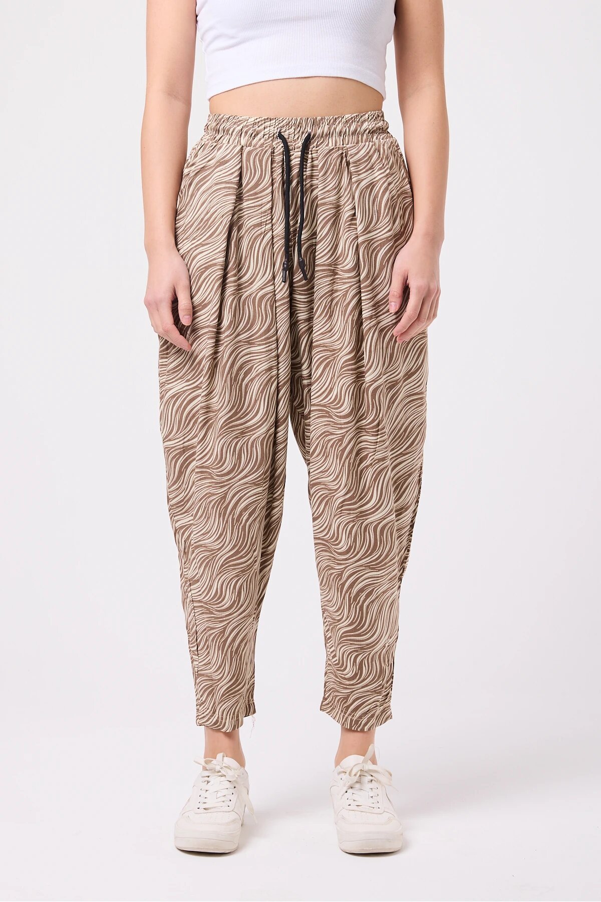 Sporty Harem Printed Pants - Beige - MEXICO SUPERBLUE