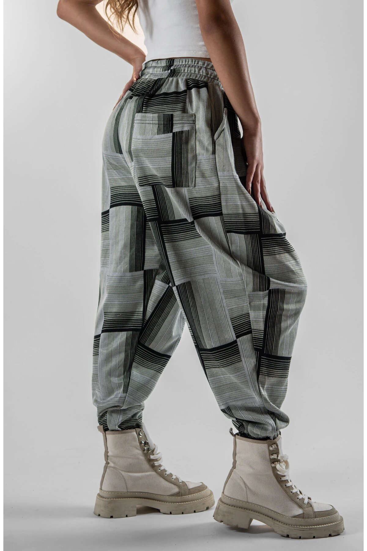 Pleated Plaid Elasticated Hem Pants - Grey - MEXICO SUPERBLUE