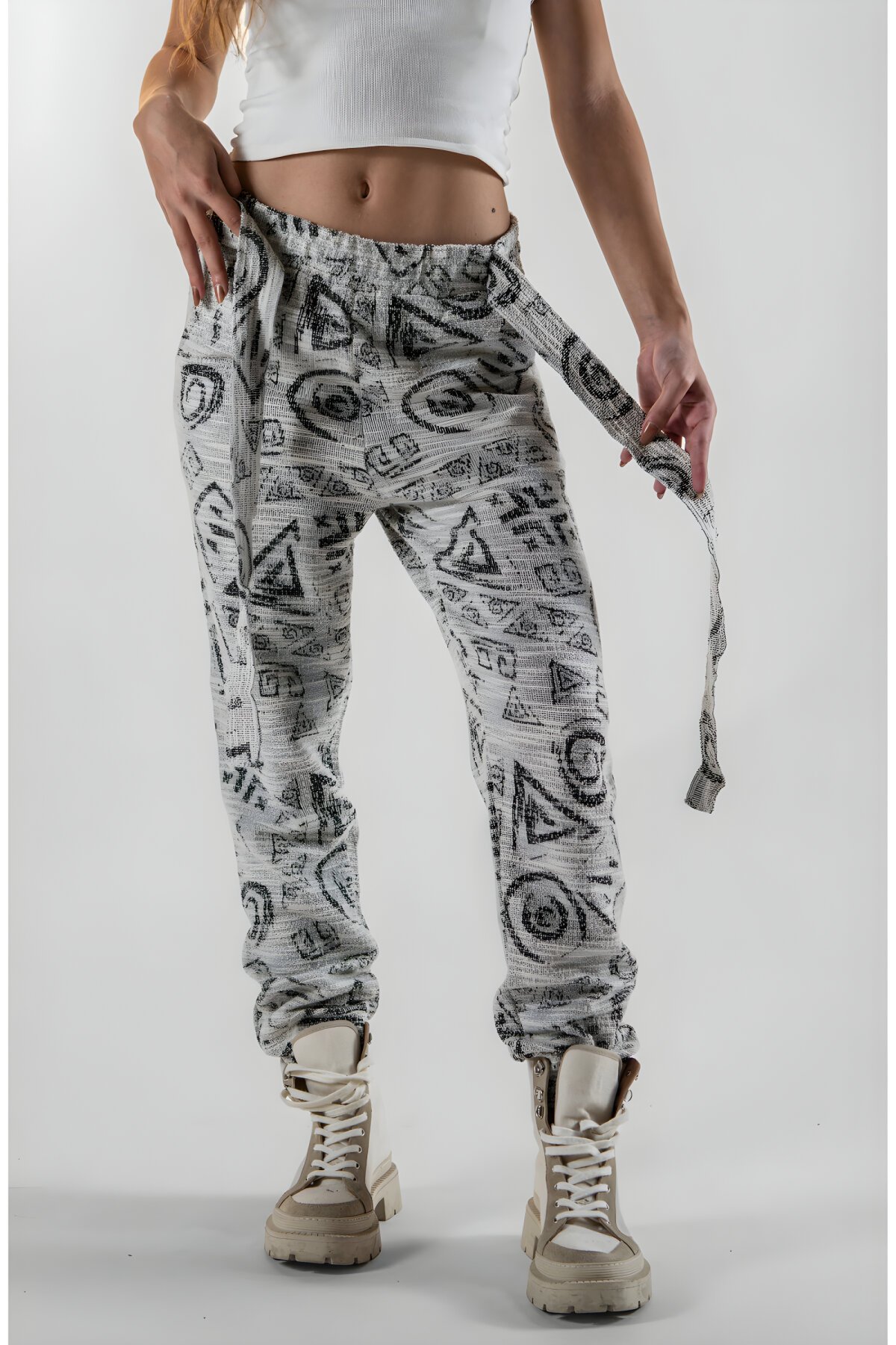 بنطلون جوغر رمادي بنقشة هندسية مع حزام - MEXICO SUPERBLUE