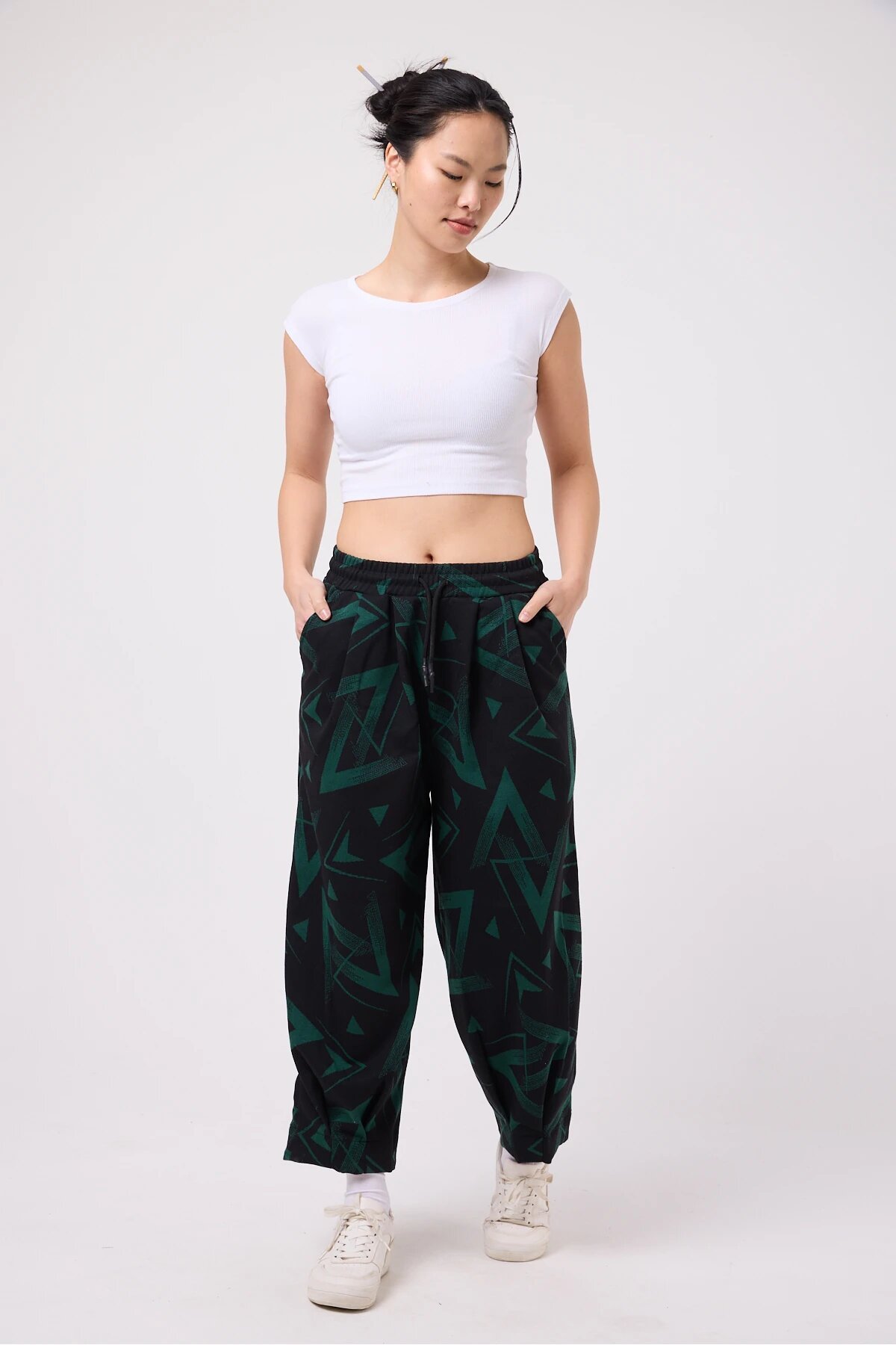 Street Style Baggy Hem-Detail Pants - Khaki - MEXICO SUPERBLUE