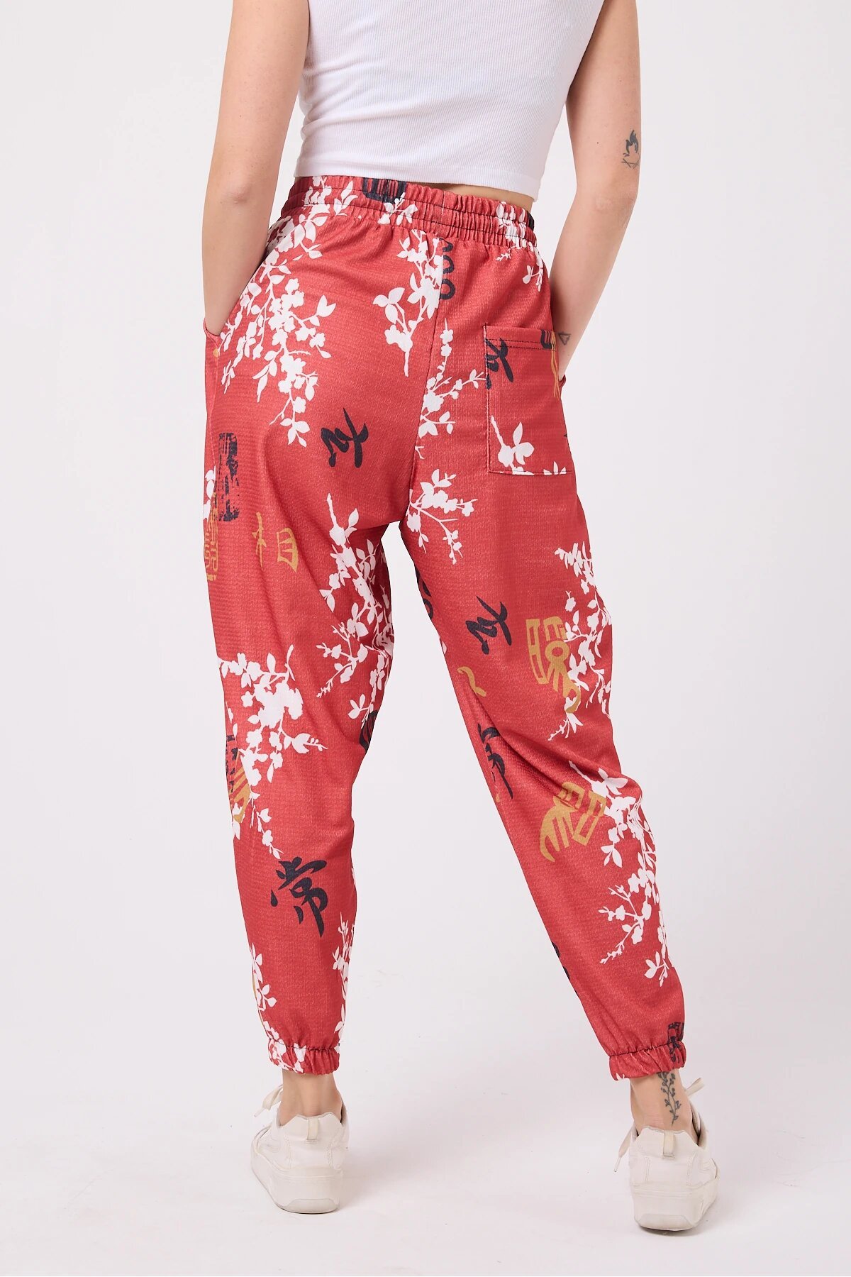 Salwar-Style Printed Crinkle Pants - Red - MEXICO SUPERBLUE