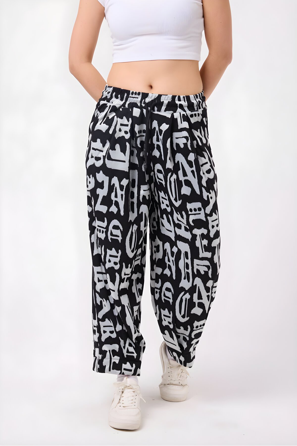 بنطلون واسع ستايل الشارع مل ون بتفاصيل أرجل - MEXICO SUPERBLUE