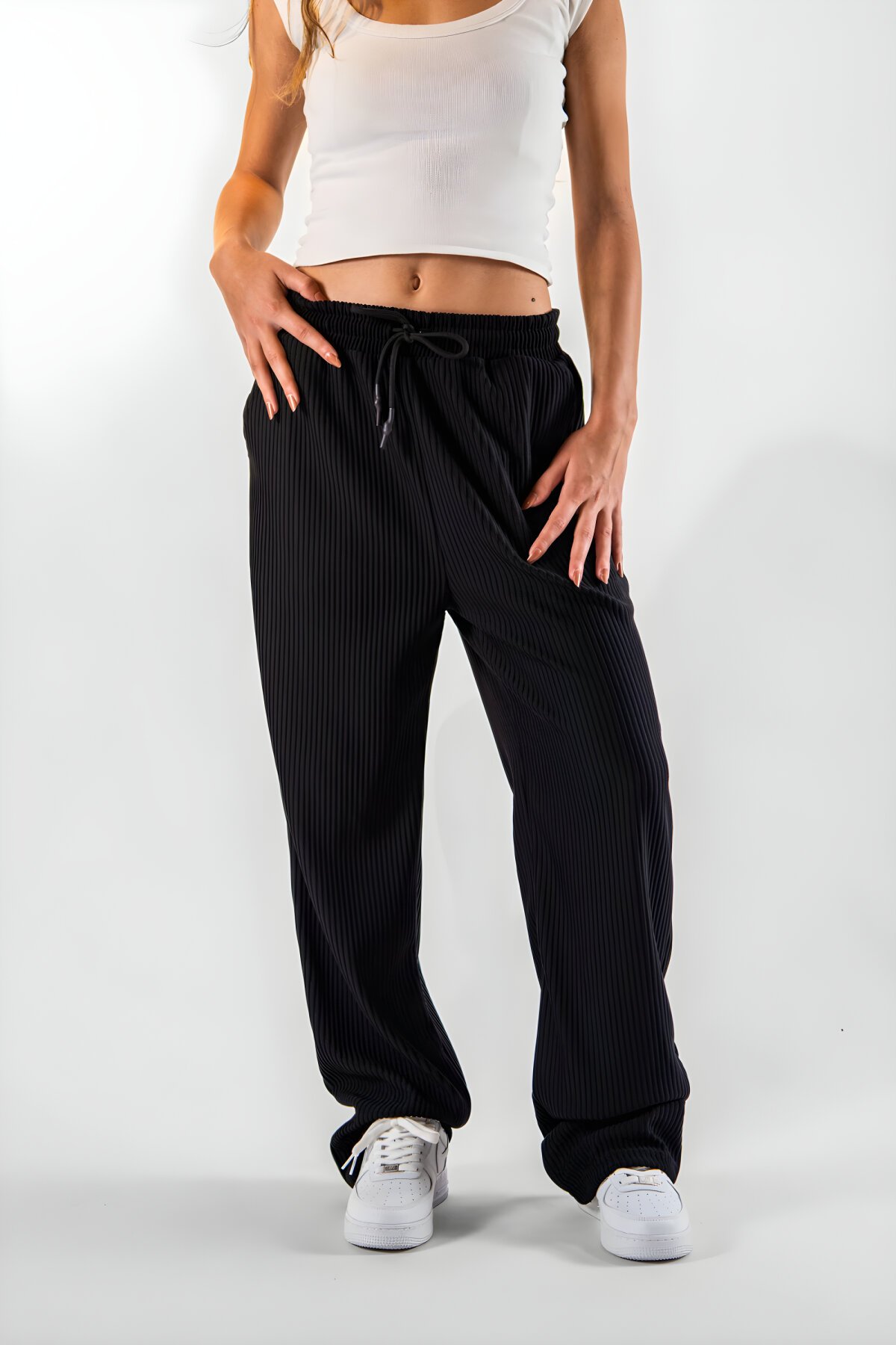 Baggy Ribbed Pants - Black - MEXICO SUPERBLUE