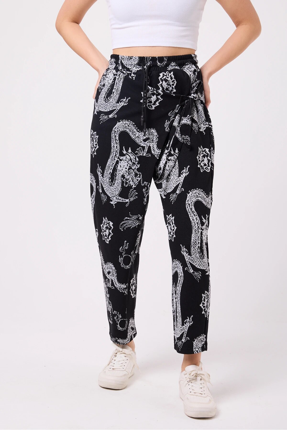 Sporty Baggy Printed Crinkle Pants - Black - MEXICO SUPERBLUE