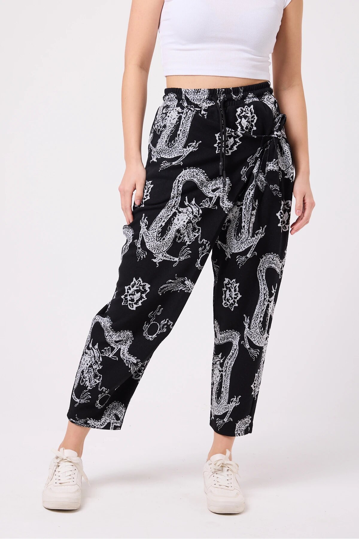 Sporty Baggy Printed Crinkle Pants - Black - MEXICO SUPERBLUE