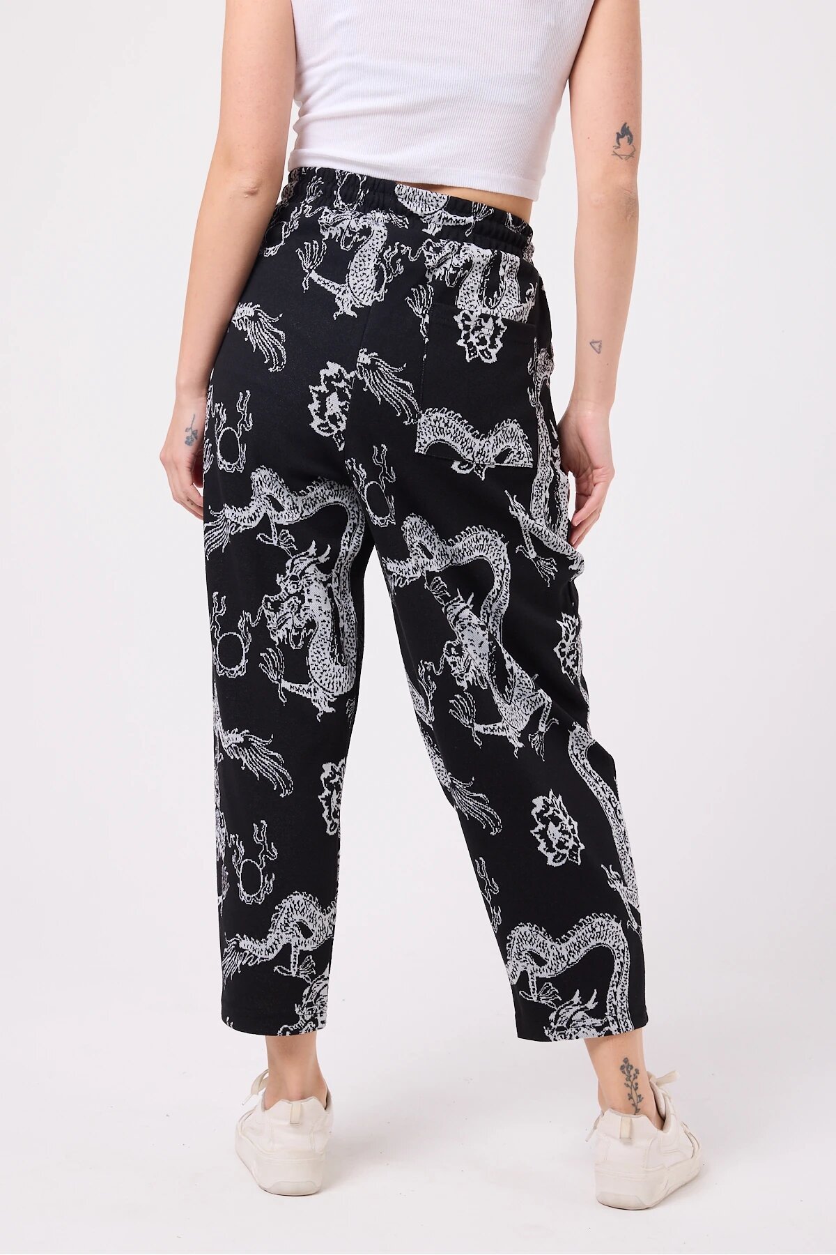 Sporty Baggy Printed Crinkle Pants - Black - MEXICO SUPERBLUE
