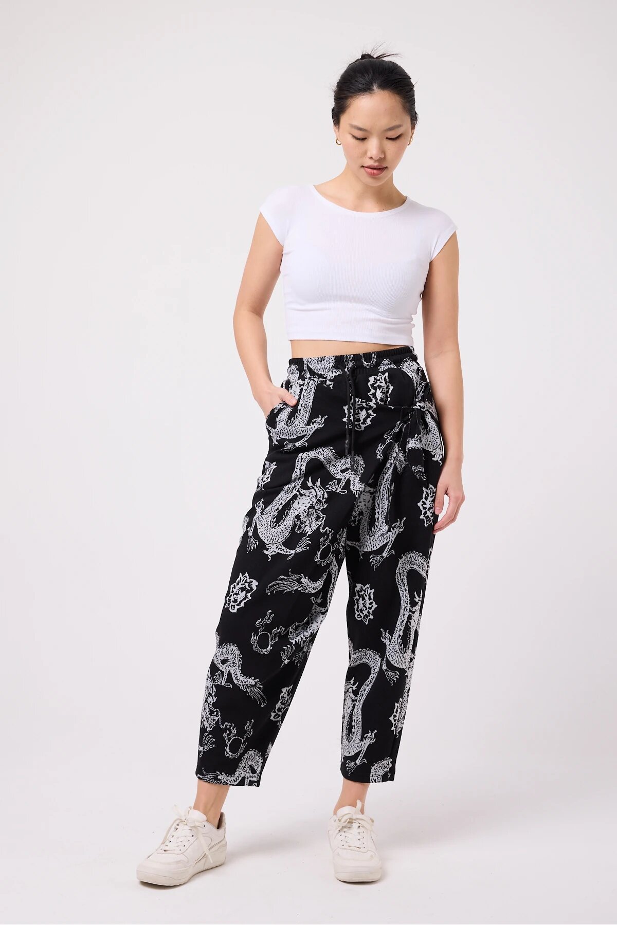 Sporty Baggy Printed Crinkle Pants - Black - MEXICO SUPERBLUE