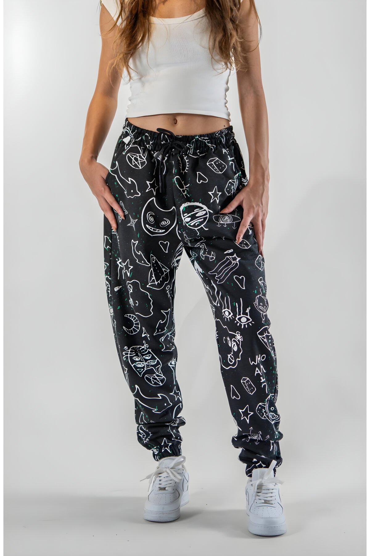 بنطلون جوغر أسود بطبعة رقمية بنهايات مطاطية - MEXICO SUPERBLUE