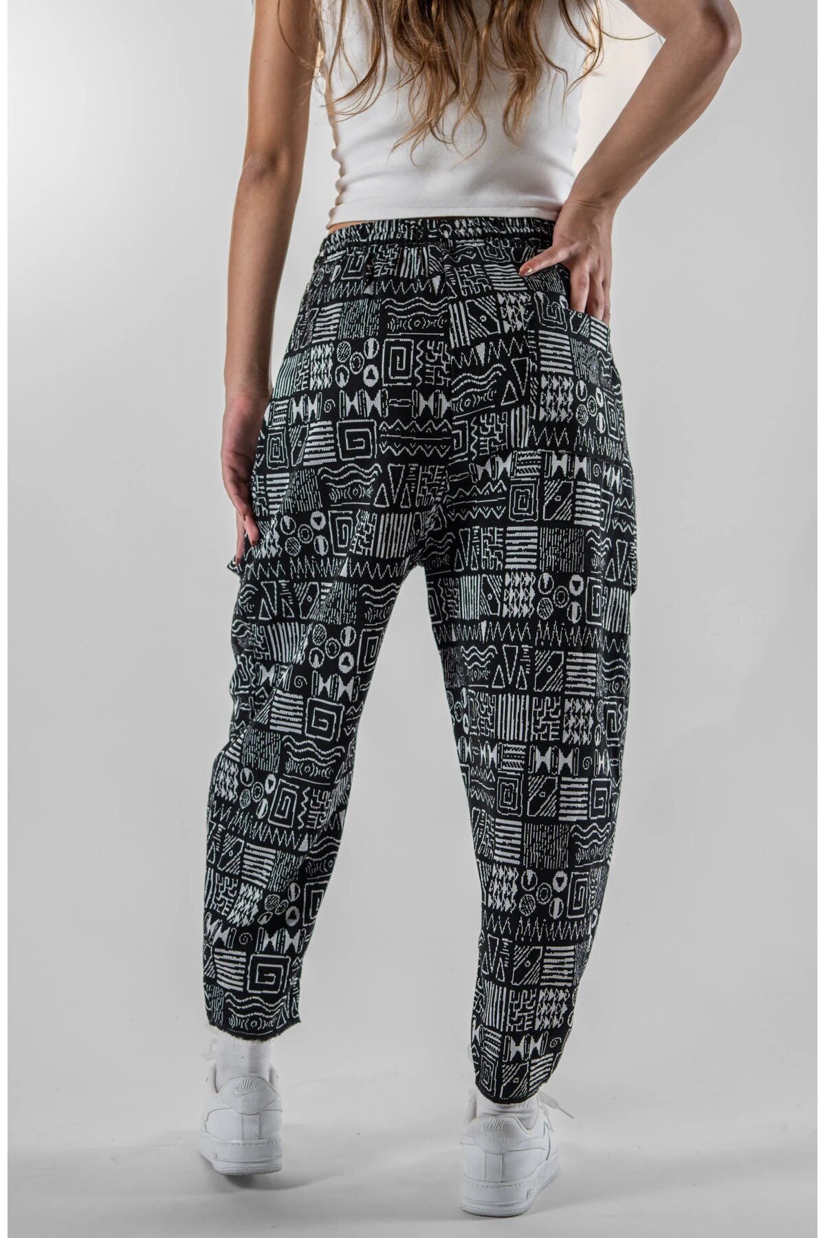 Baguette Ethnic Jacquard Pants - Black - MEXICO SUPERBLUE