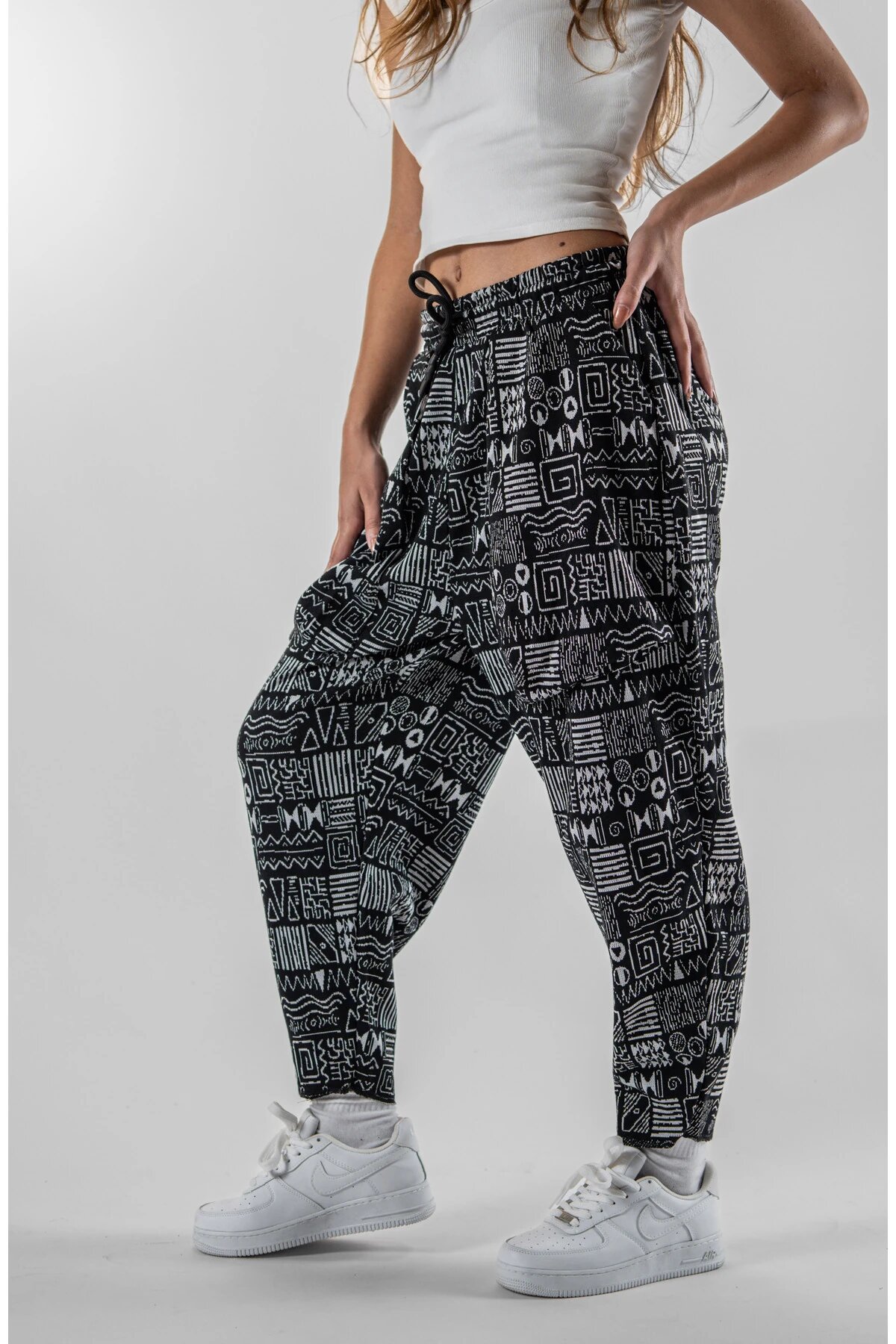 Baguette Ethnic Jacquard Pants - Black - MEXICO SUPERBLUE