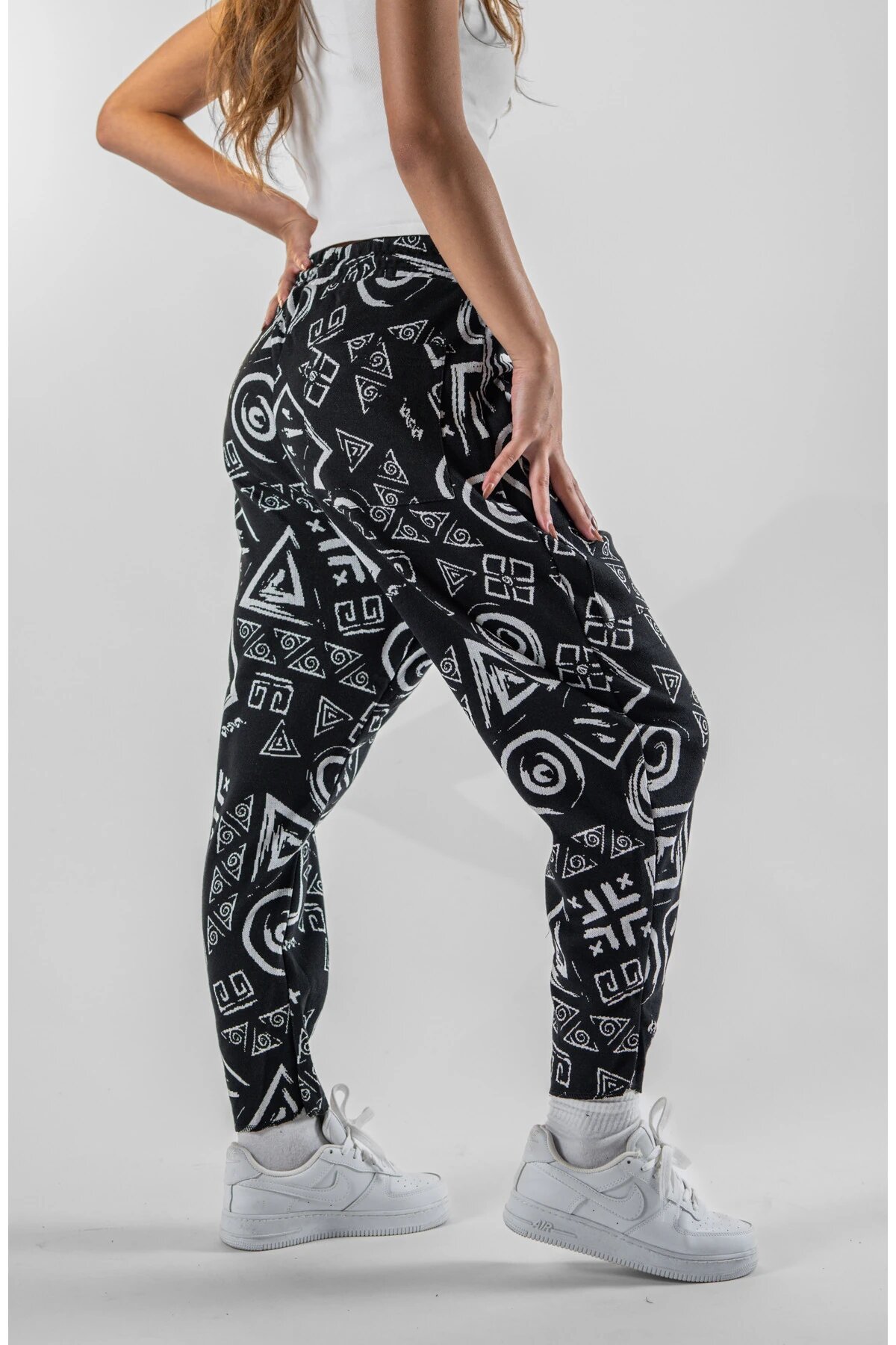 Baguette Geometric Jacquard Pants - Black - MEXICO SUPERBLUE