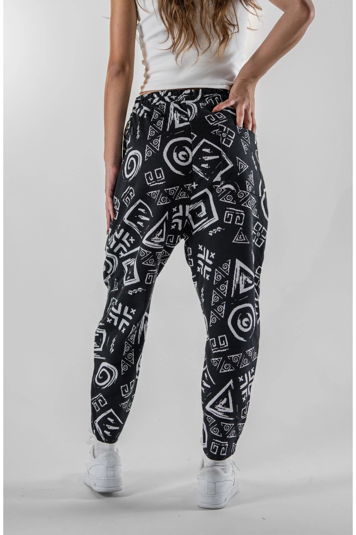 Baguette Geometric Jacquard Pants - Black - MEXICO SUPERBLUE