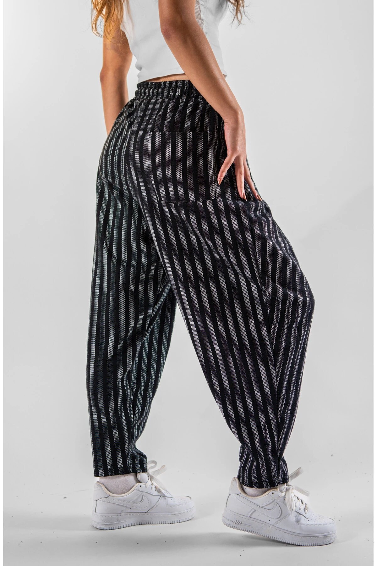 Striped Jacquard Pleated Pants - Black - MEXICO SUPERBLUE
