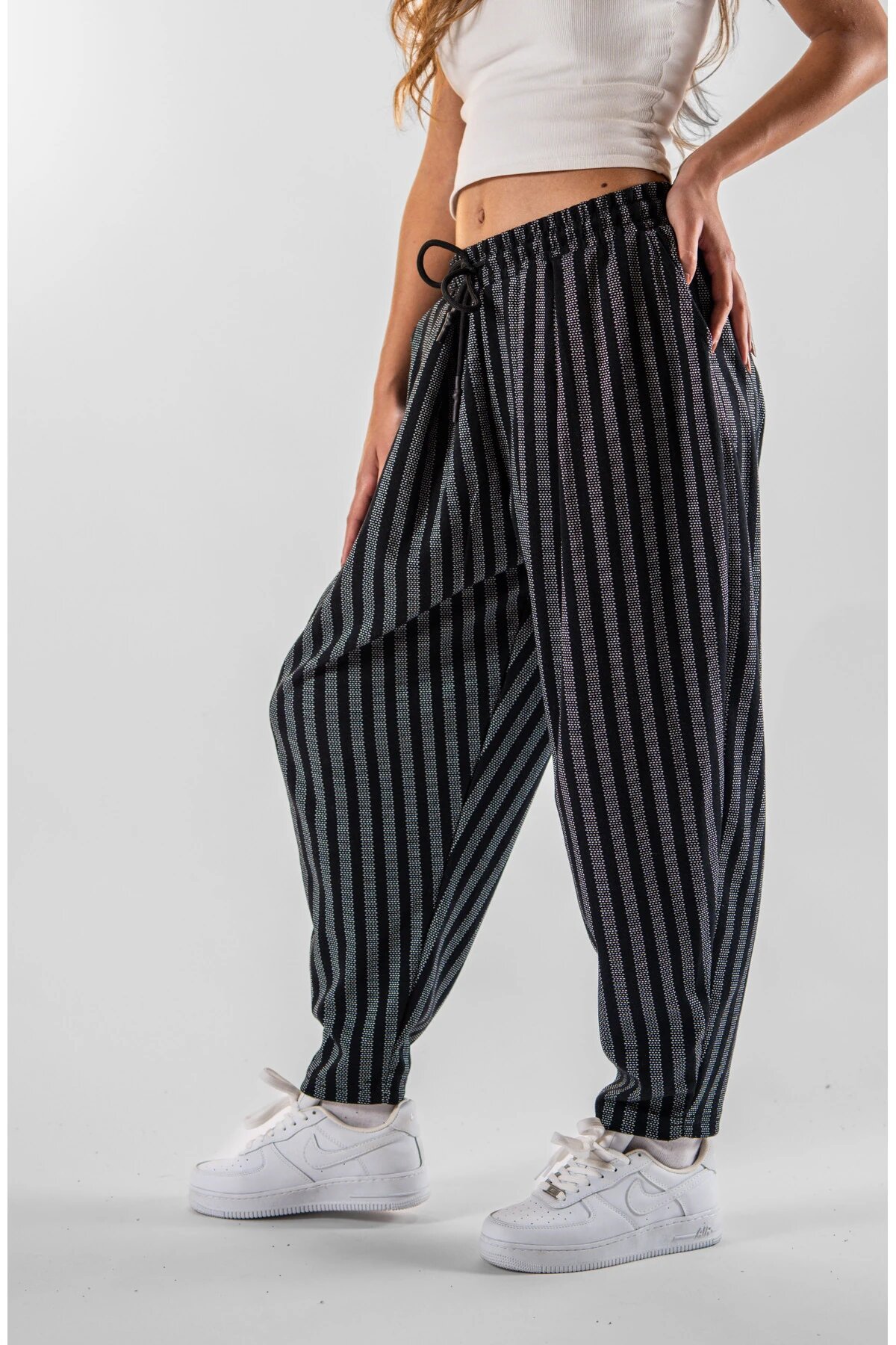 Striped Jacquard Pleated Pants - Black - MEXICO SUPERBLUE
