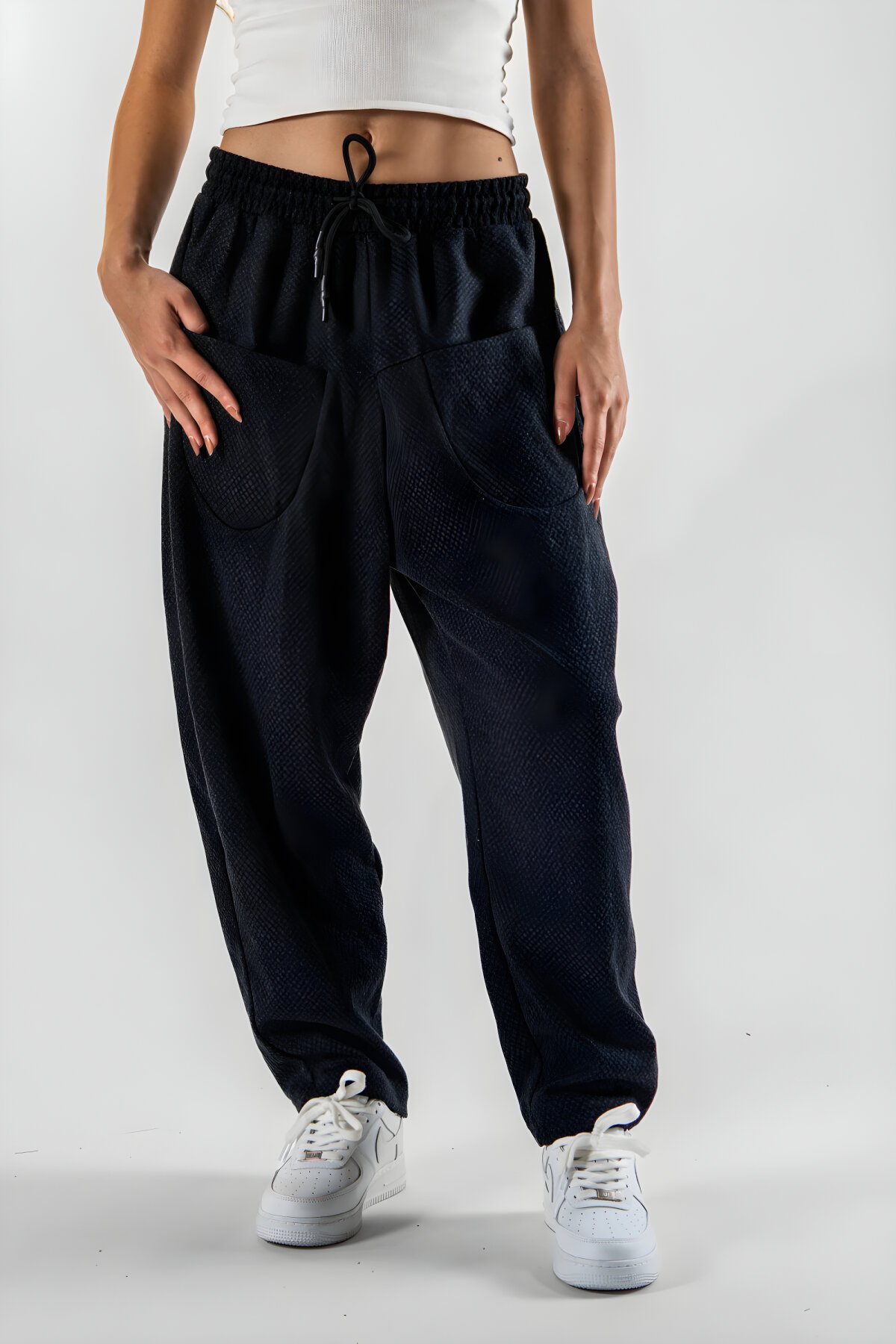 Baguette Jacquard Front Pocket Pants - Black - MEXICO SUPERBLUE
