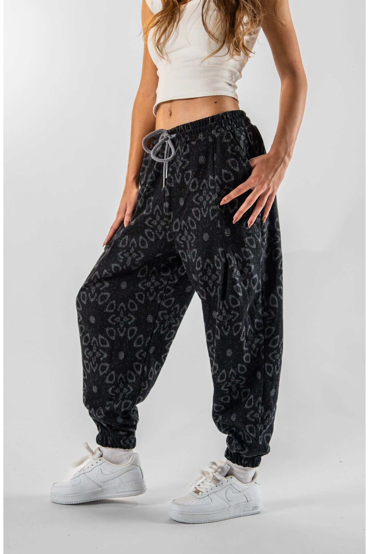 Jogger Jacquard Single Pleated Pants - Black - MEXICO SUPERBLUE
