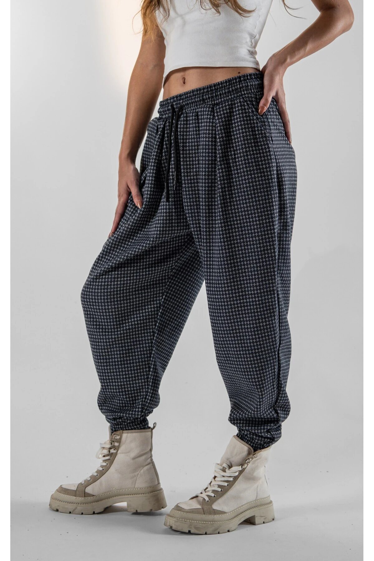Harem Jacquard Pleated Pants - Black - MEXICO SUPERBLUE