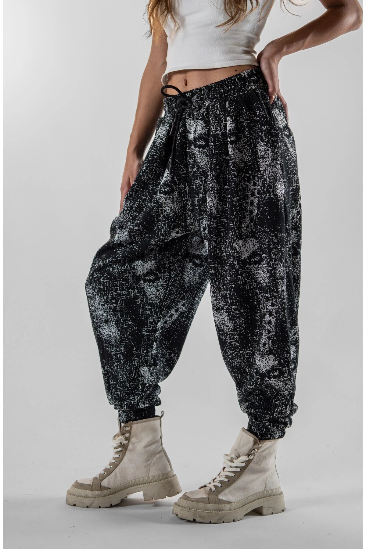 Harem Jacquard Pleated Pants - Black - MEXICO SUPERBLUE