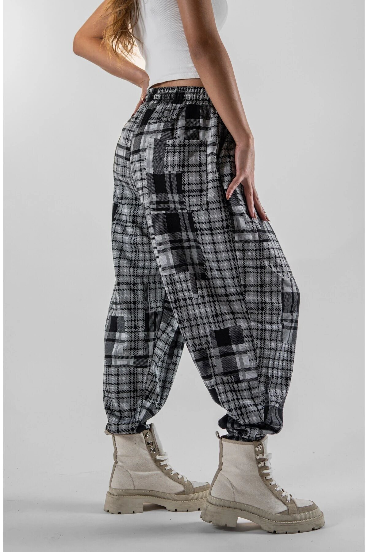 Shalwar Jacquard Pleated Pants - Black - MEXICO SUPERBLUE