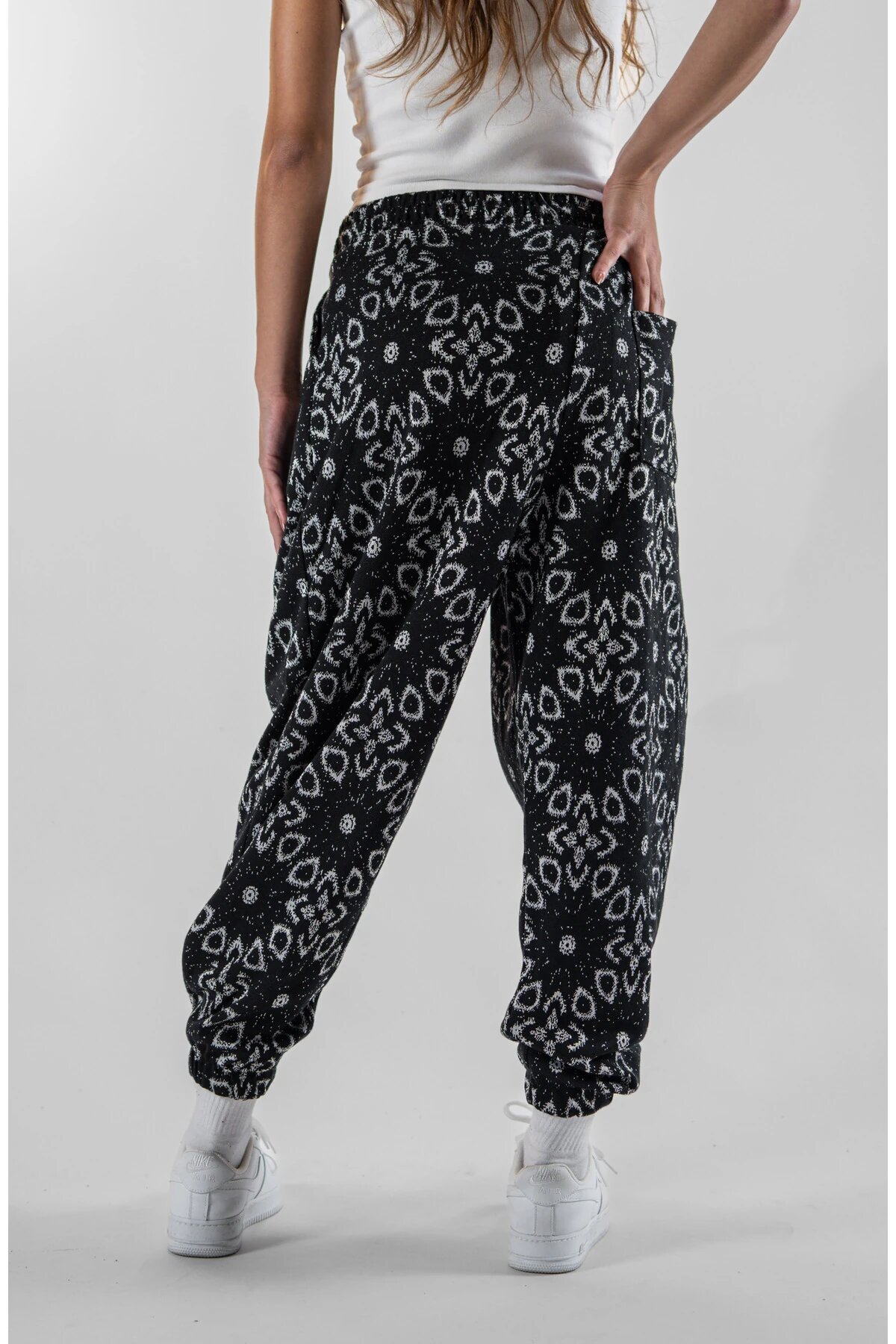 Shalwar Jacquard Pleated Pants - Black - MEXICO SUPERBLUE