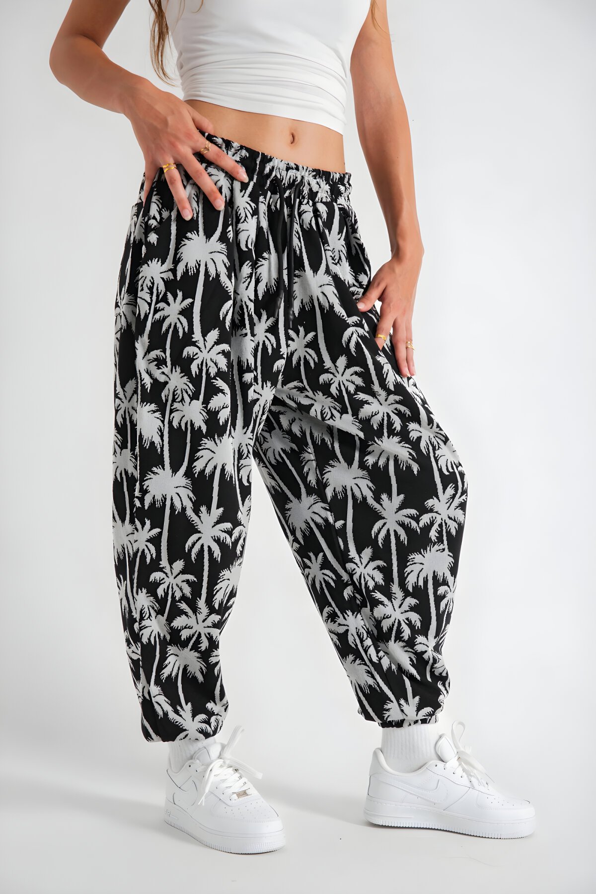 بنطلون شروال أسود بنقشة النخيل بكسرات - MEXICO SUPERBLUE