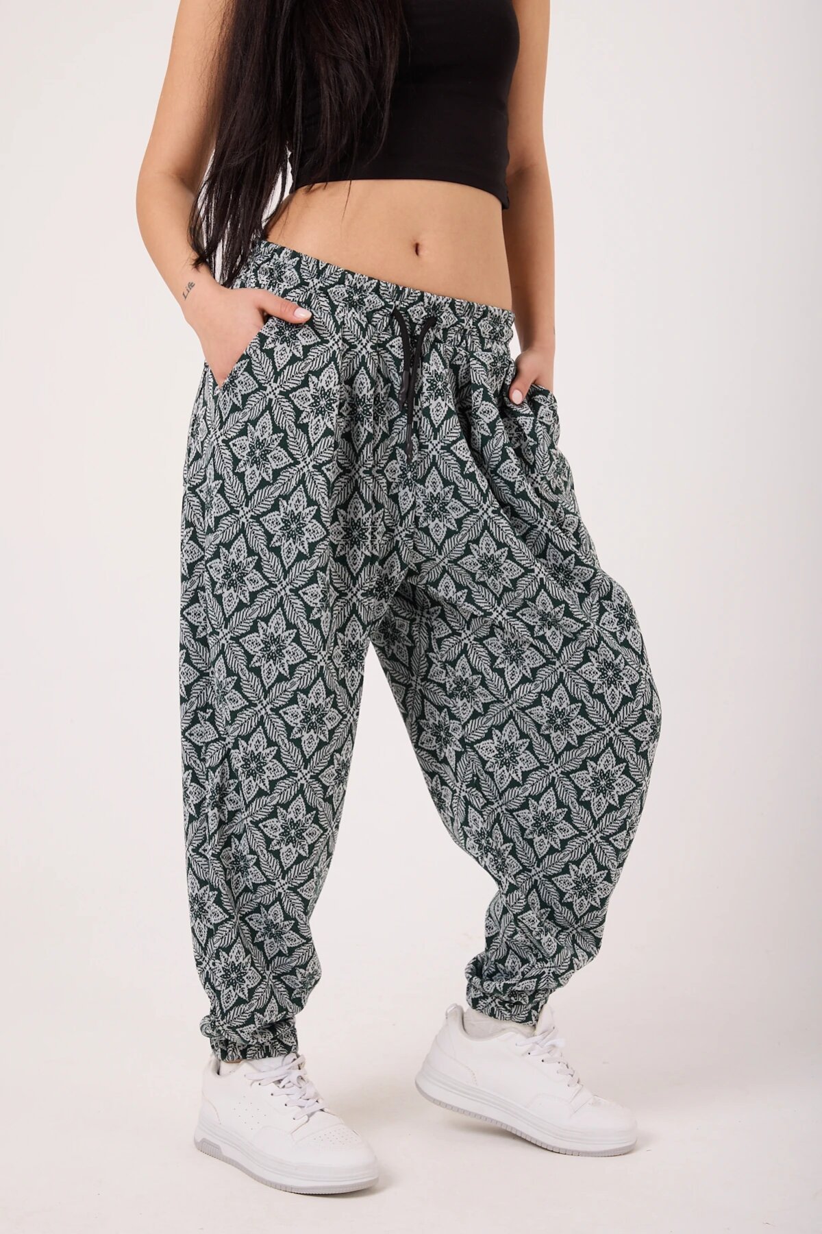 Sporty Harem Printed Pants - Green - MEXICO SUPERBLUE