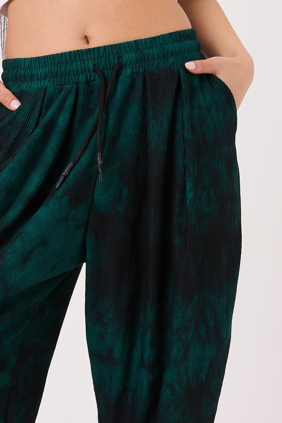 Sporty Shalwar Pants - Green - MEXICO SUPERBLUE