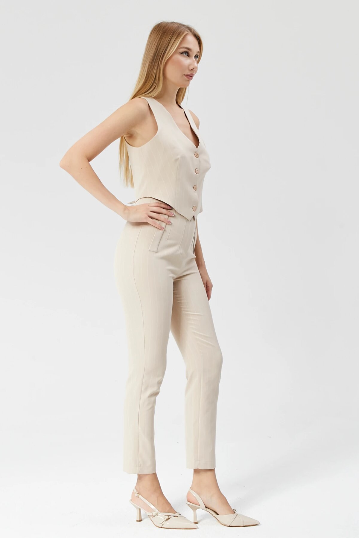 High-Waist Ankle-Length Striped Pocket Detail Pants - Beige - Milamia