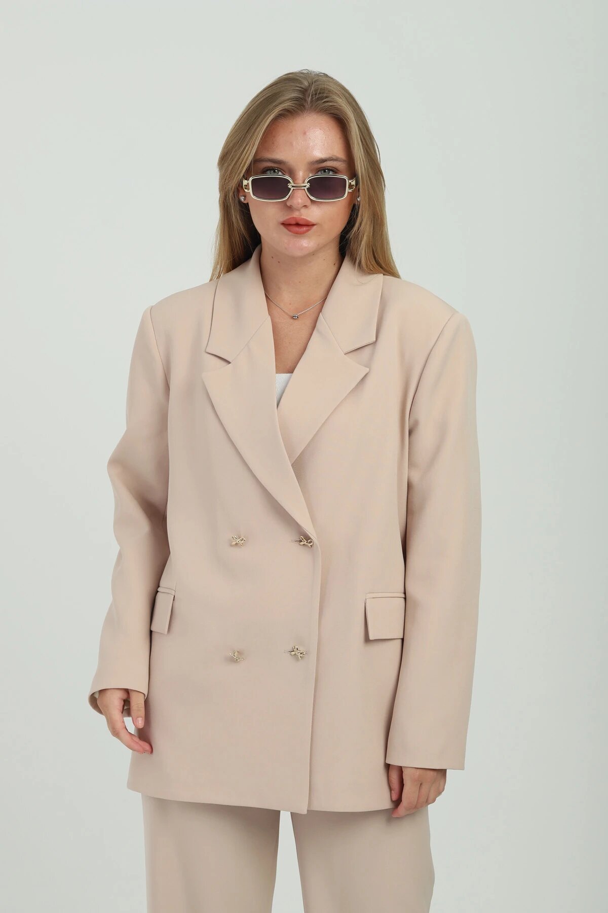 Double-Breasted Button-Detail Suit - Beige - Milamia