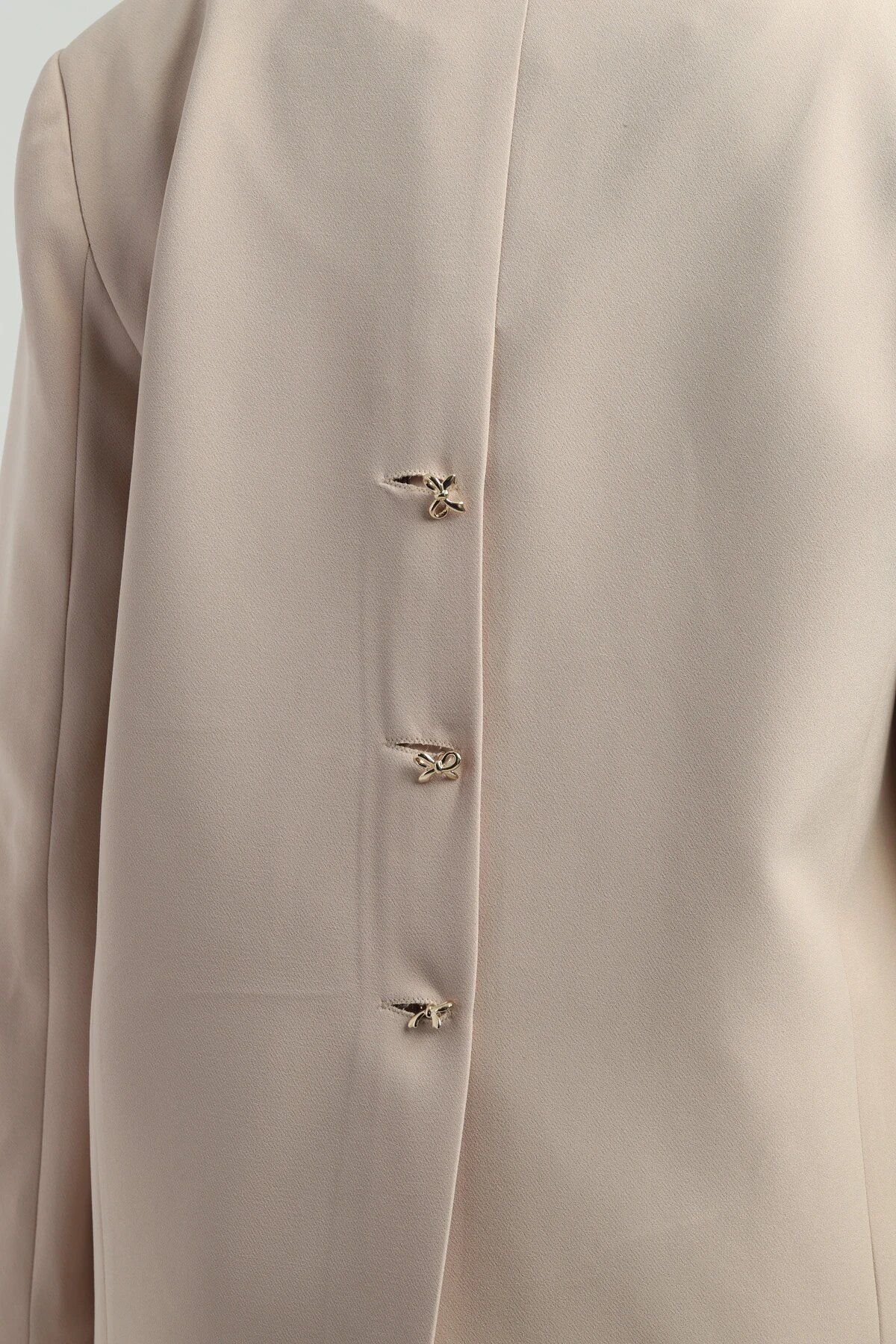 Double-Breasted Button-Detail Suit - Beige - Milamia
