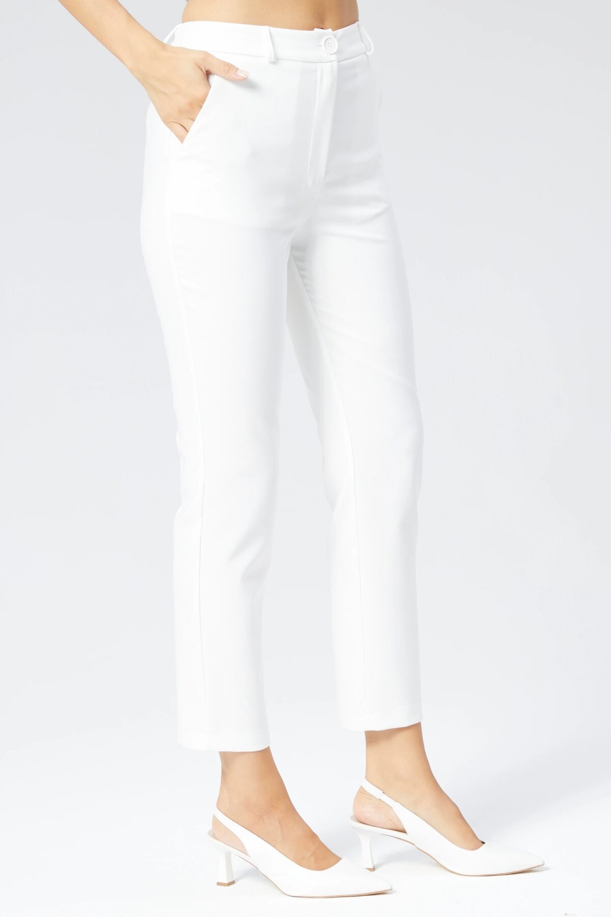 Classic Ankle-Length Slim-Leg Carrot Pants - Ecru - Milamia