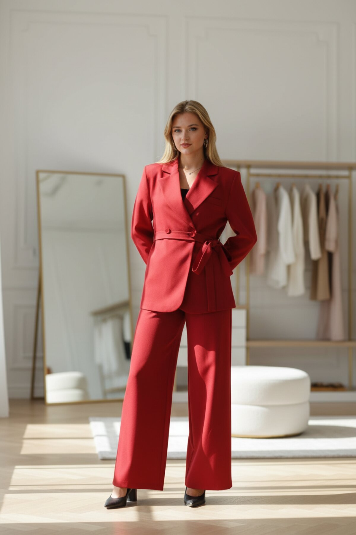 طقم كروازيه بلون ناري برباط جانبي - Milamia