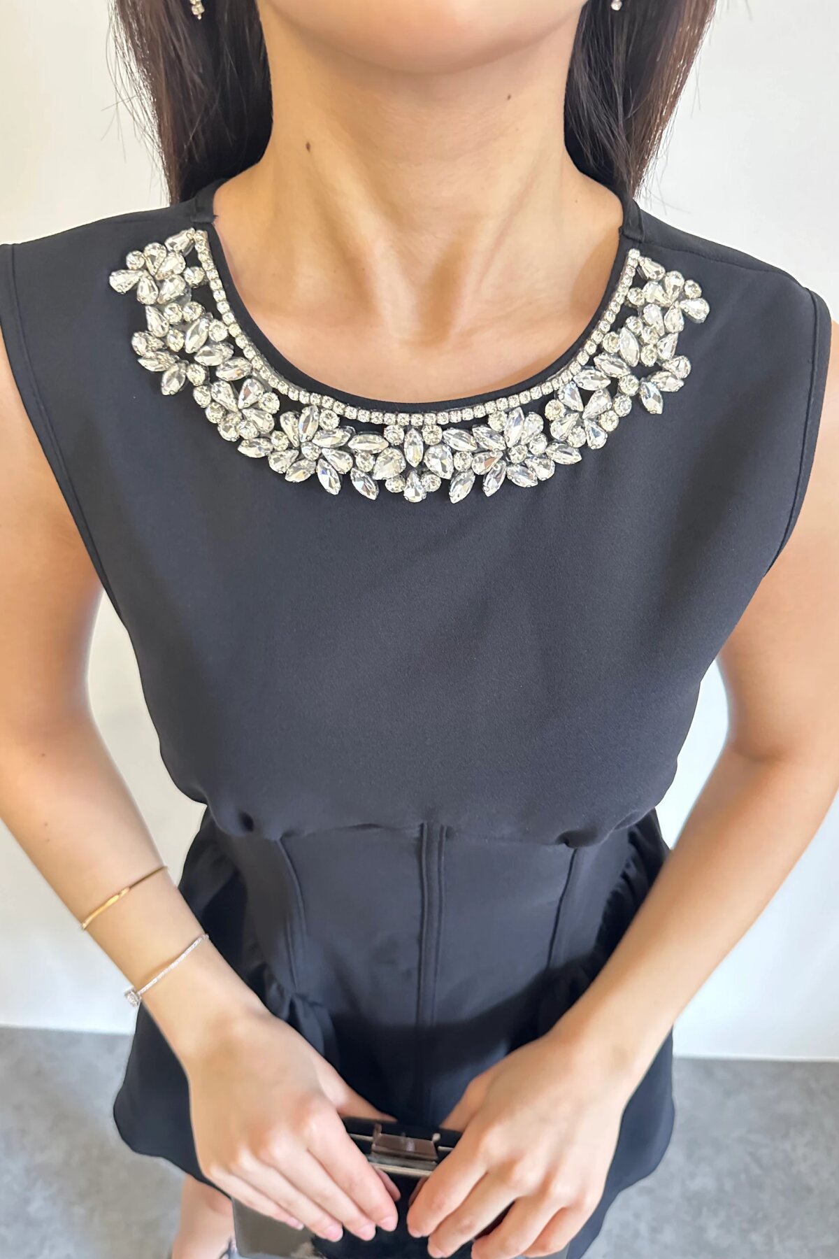 Mini Waist-Fitted Stone Necklace Dress - Black - Milamia