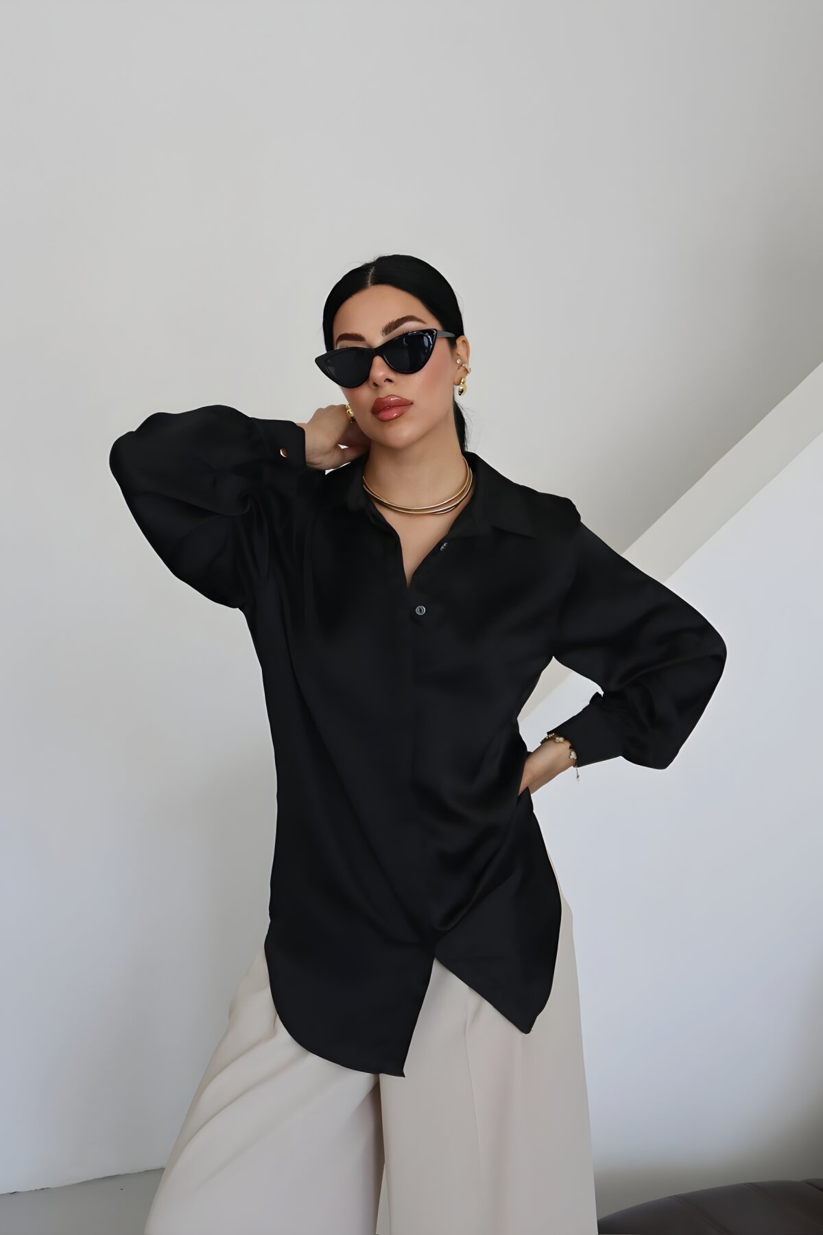 قميص كلاسيك أسود بياقة ساتان - Milamia