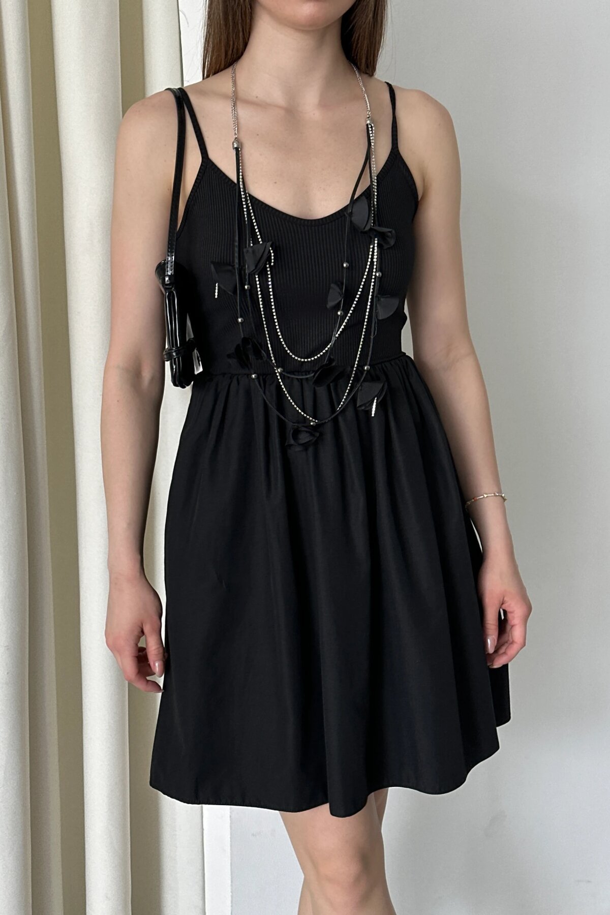 Midi Strappy Summer Dress with Necklace - Black - Milamia