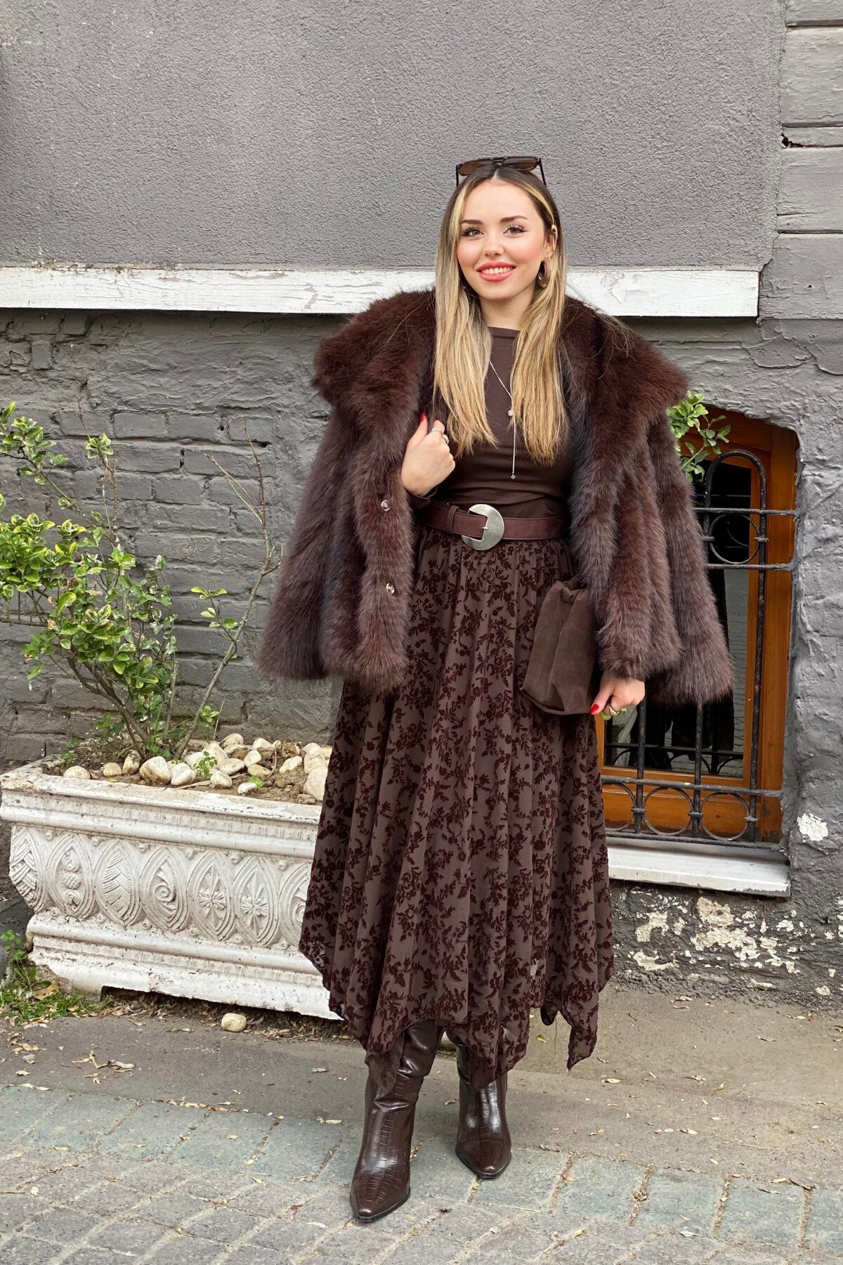 Long Flower-Embroidered Skirt - Brown - MOZENA