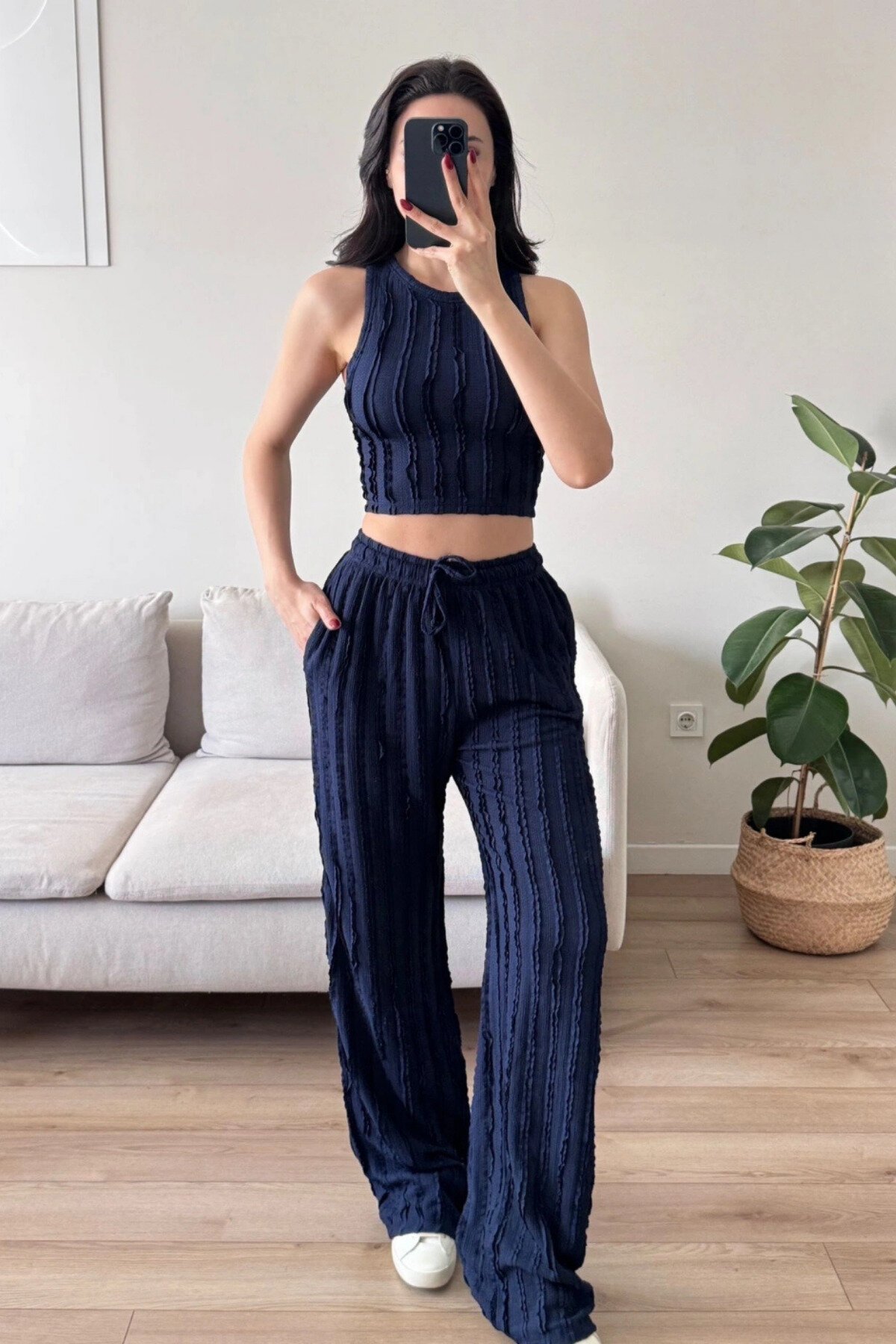 Lacivert Halter Yaka Ters Dikiş Crop Pantolon Takım - MOZENA
