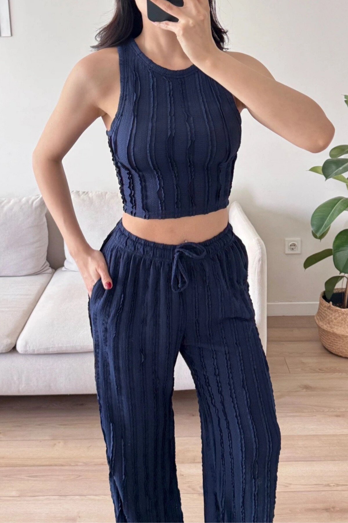 Lacivert Halter Yaka Ters Dikiş Crop Pantolon Takım - MOZENA