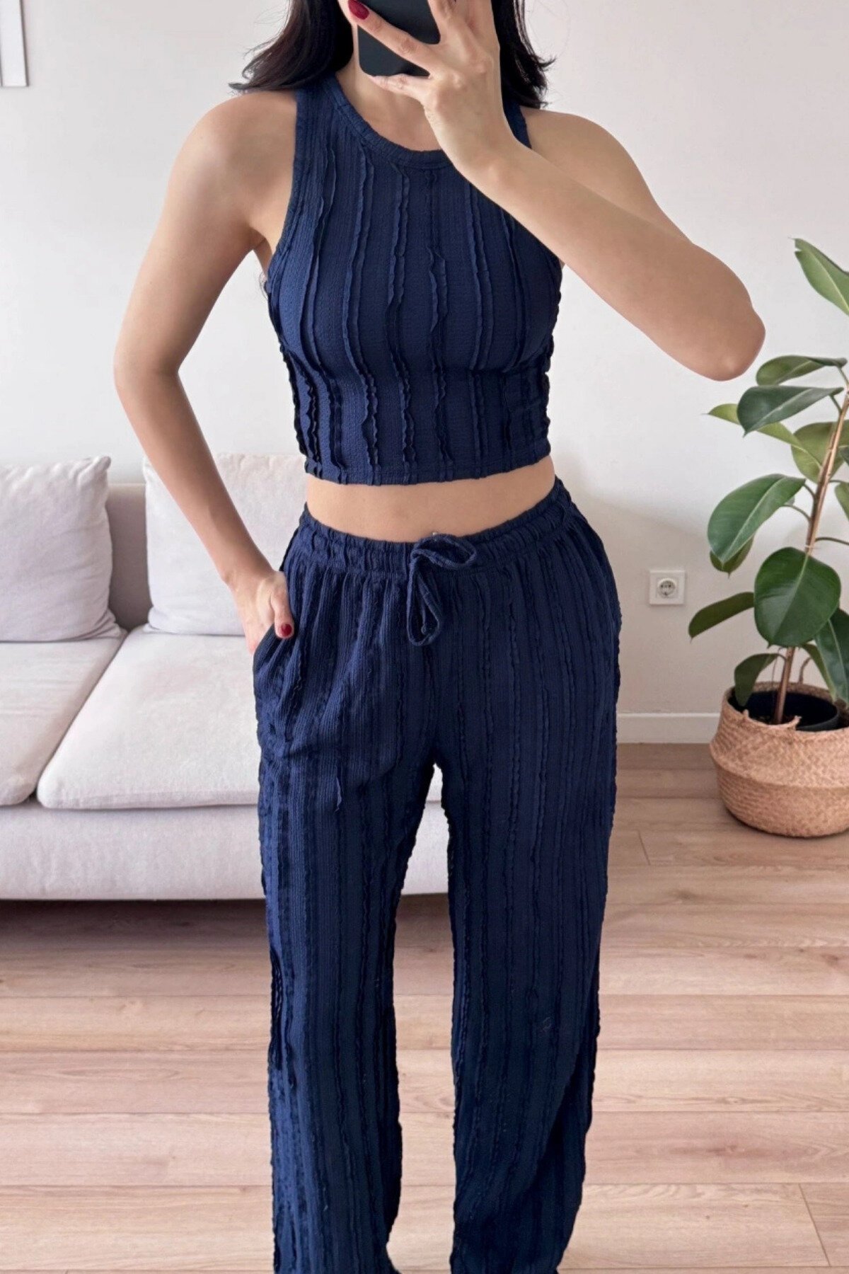 Lacivert Halter Yaka Ters Dikiş Crop Pantolon Takım - MOZENA