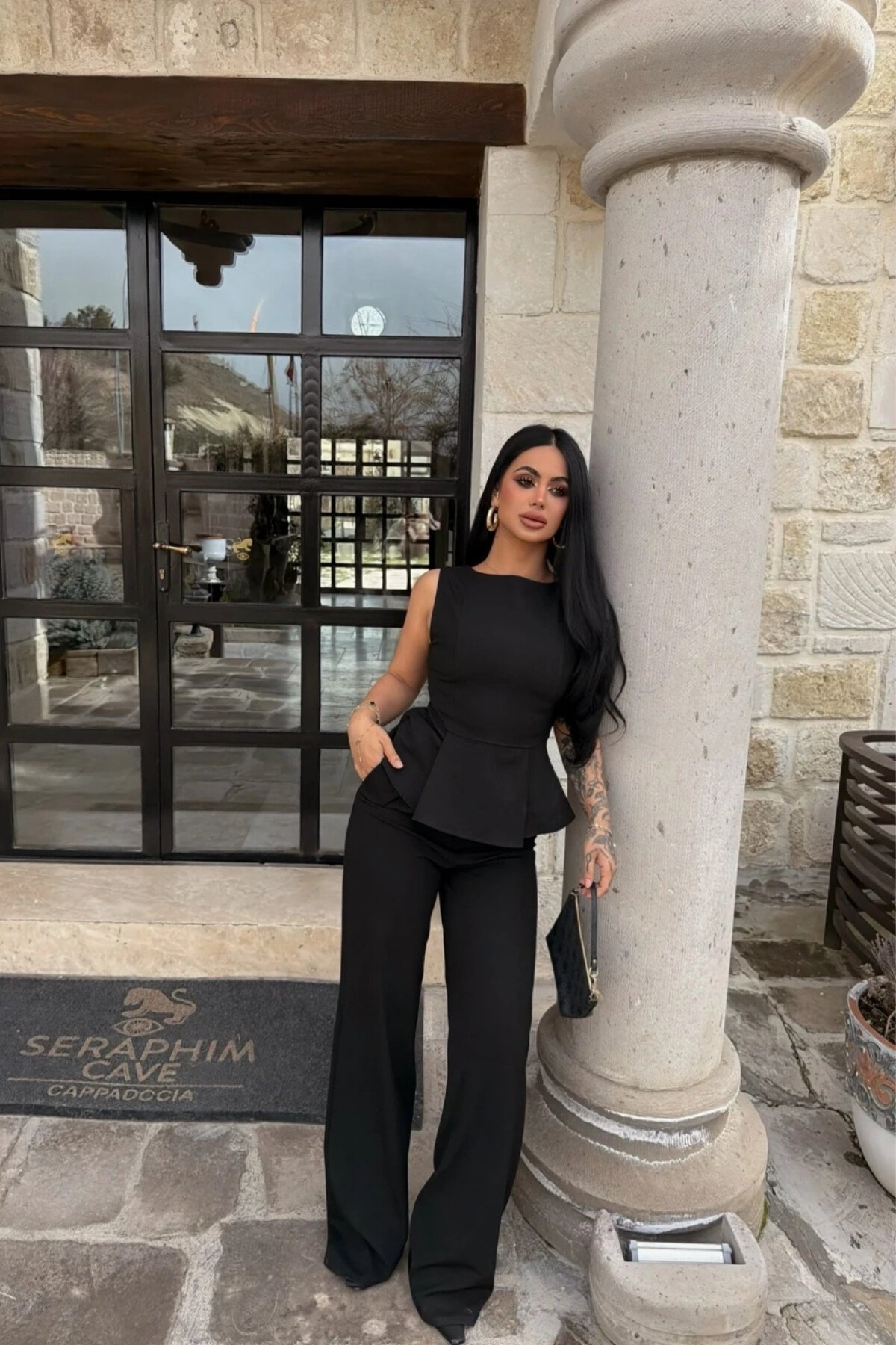 Waist-Fitted Sleeveless Set - Black - MOZENA