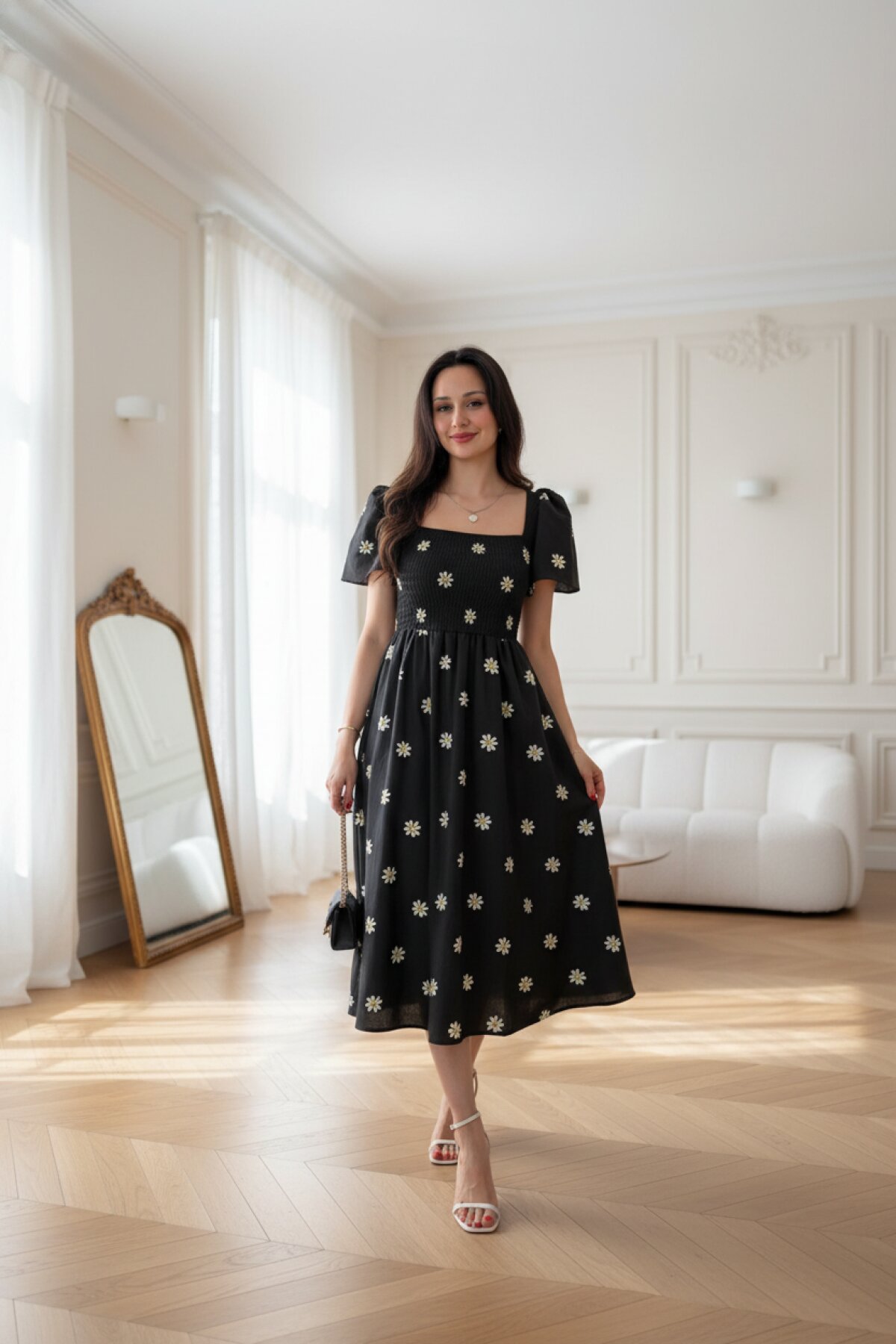 Siyah Papatya Desenli Midi Gipeli Kare Yaka Elbise - MOZENA