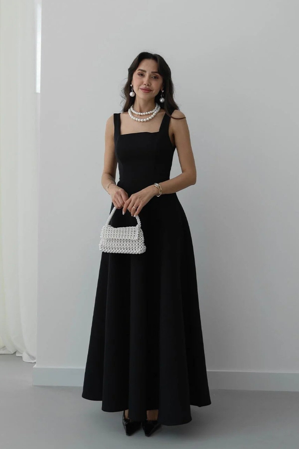 Long Strapped Square-Neck Tie-Back Dress - Black - MOZENA