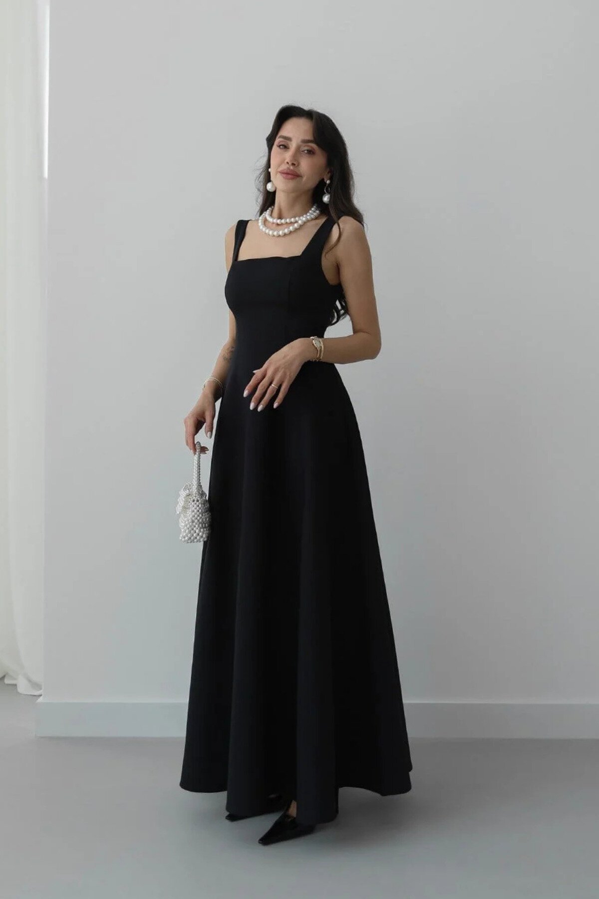 Long Strapped Square-Neck Tie-Back Dress - Black - MOZENA