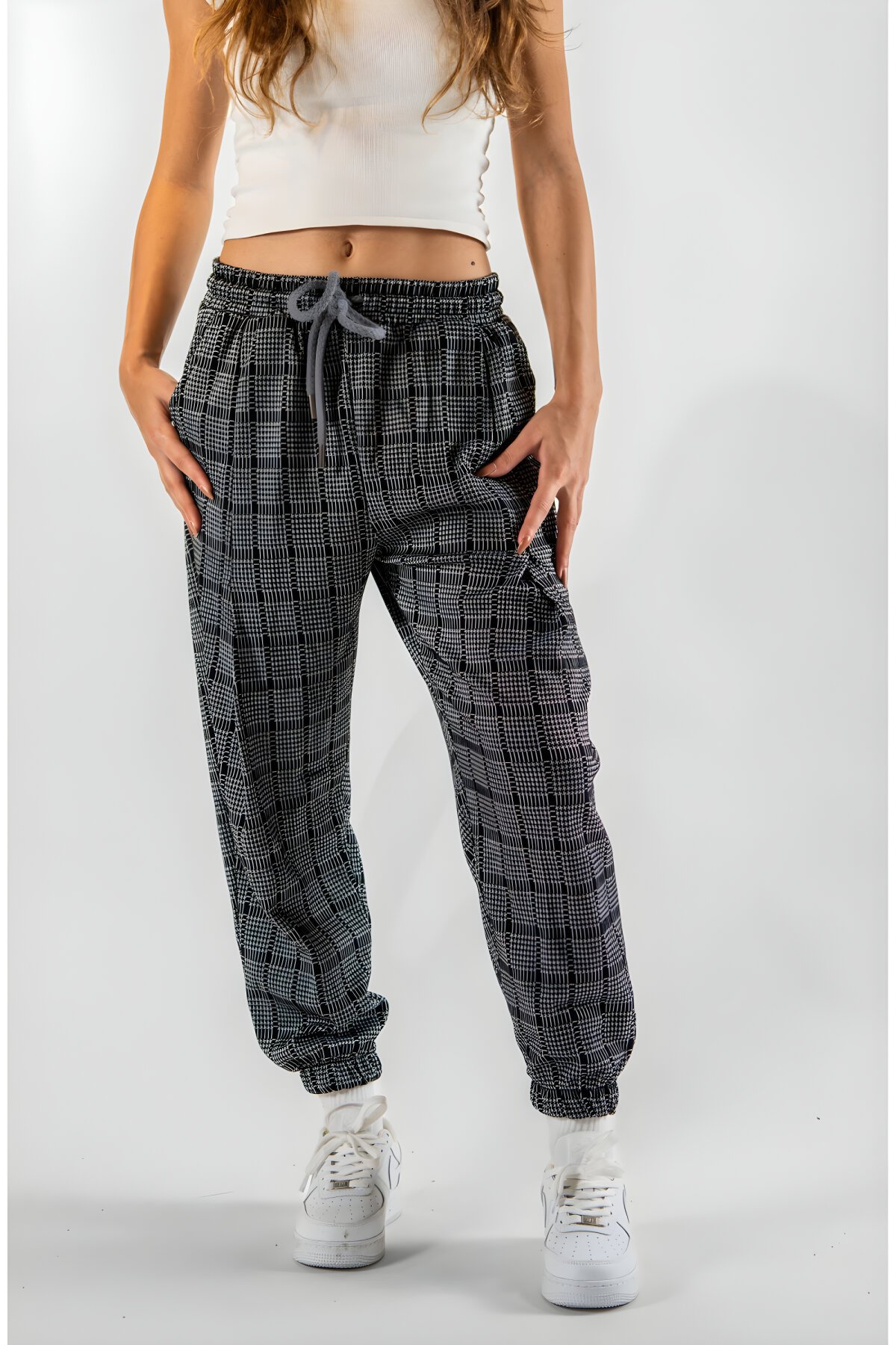 Jogger Plaid Pants - Grey - Superbluemexico