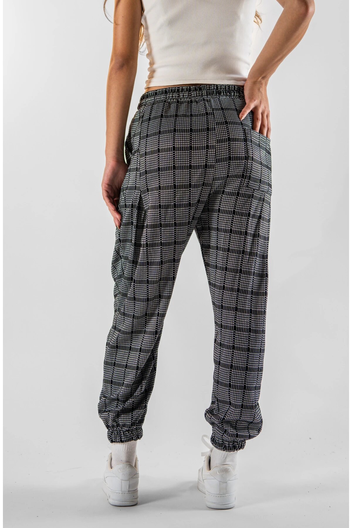 Jogger Plaid Pants - Grey - Superbluemexico