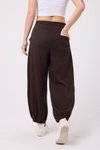 Kahverengi Sokak Tarzı Baggy Paçası Lastikli Pantolon